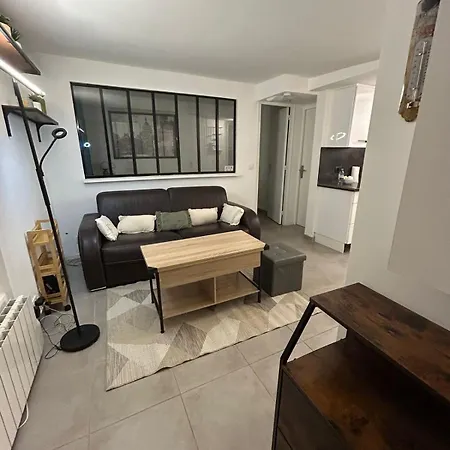 Parisian Hideaway - Heart Of Montmartre, Abbesses Paris